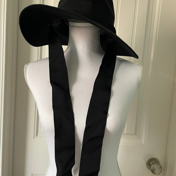 Urban Outfitters Accessories - Urban Outfitters Black Ribbon Hat